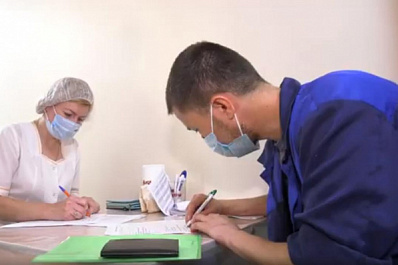 Сотрудники самарского БКК прошли вакцинацию от COVID-19, не отрываясь от работы