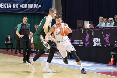 Самарские баскетболисты проиграли "Спартаку-Приморье"