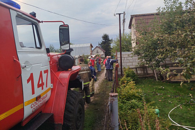 В Самарской области три человека погибли в ночном пожаре на даче