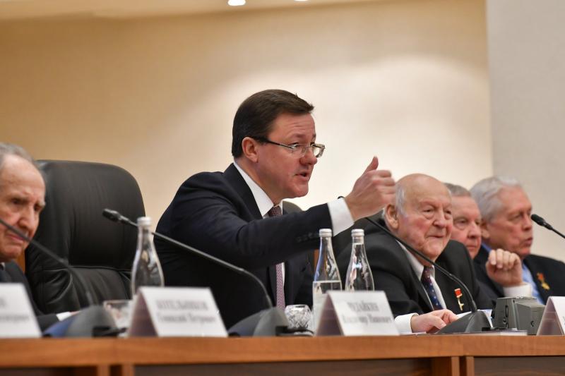 Общественники поддержали инициативу о присвоении Самаре статуса "Город трудовой доблести"