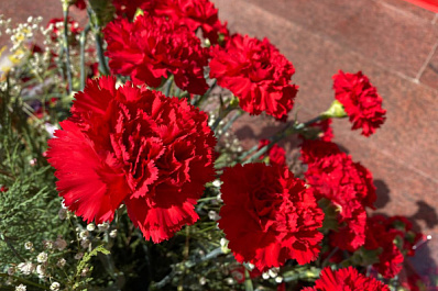 В селе Обшаровка открыли мемориал в честь участников СВО