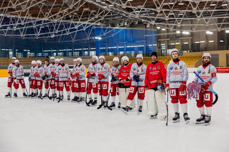 Команда "СКА-Уральский Трубник" впервые в истории вышла в финал Кубка России по хоккею с мячом