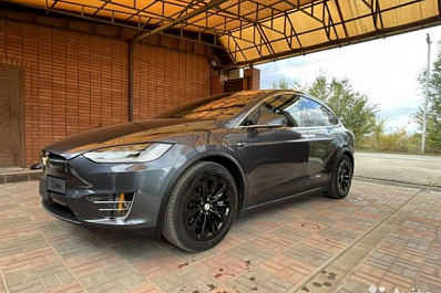 В Самарской области продают первый автомобиль Tesla за 9,35 млн рублей