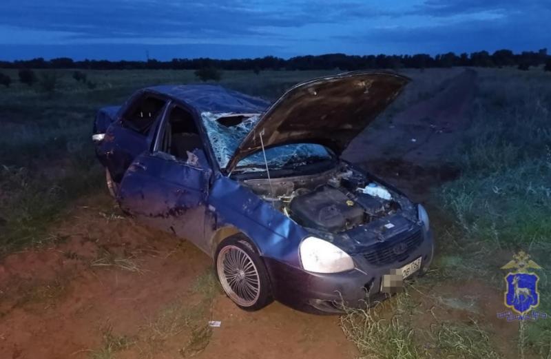 Пострадал пешеход: в Тольятти фура протаранила две легковушки на светофоре