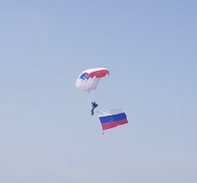 Флаги в небе: в Самаре прошёл фестиваль по военно-прикладным видам спорта