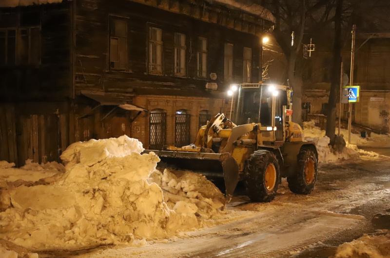 Просьба убрать автомобили: стало известно, где будут чистить снег в Самаре в ночь с 12 на 13 марта