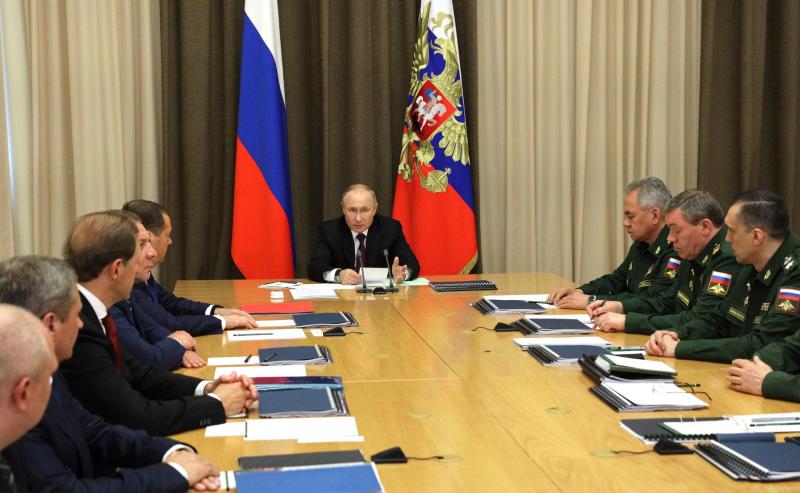 Владимир Путин заявил об укреплении потенциала ядерной триады