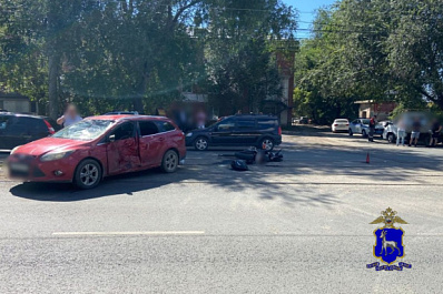 В Самаре 26 августа Ford сбил мотоцикл, есть пострадавшие