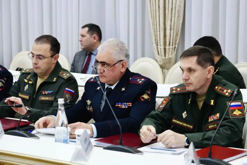 Вячеслав Федорищев провел заседание антитеррористической комиссии и оперативного штаба