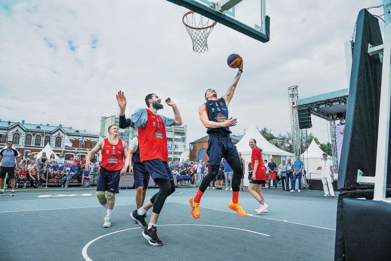 Турнир по баскетболу 3х3 Samara Open объединил сотни людей
