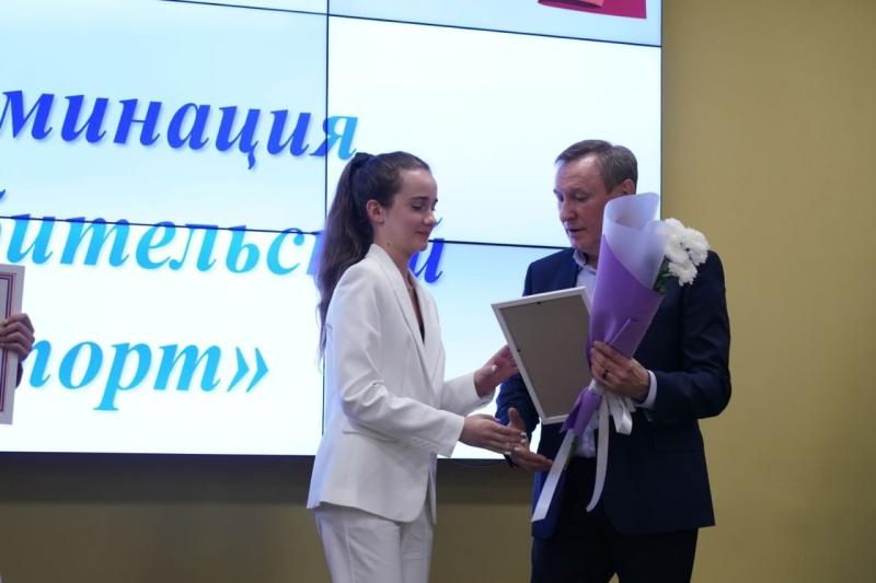 Звезды зажигают: в Самаре вручили премии одаренным детям