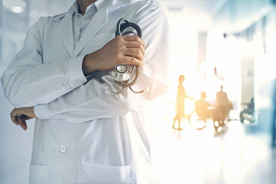 Показатели, несовместимые с жизнью: тольяттинские врачи спасли пациента с почти полным поражением легких