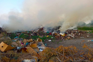 В Самарской области сгорело 400 квадратных метров мусора