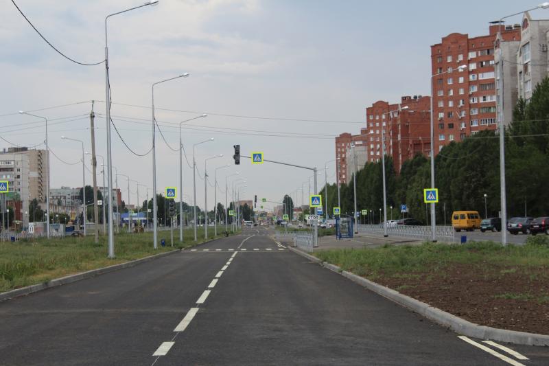 В Тольятти заканчивается строительство магистральной дороги на улице Офицерской