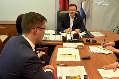 Губернатор Дмитрий Азаров провел прием граждан