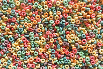 Эксперты Роспотребнадзора объяснили, когда ребенку можно давать готовые завтраки