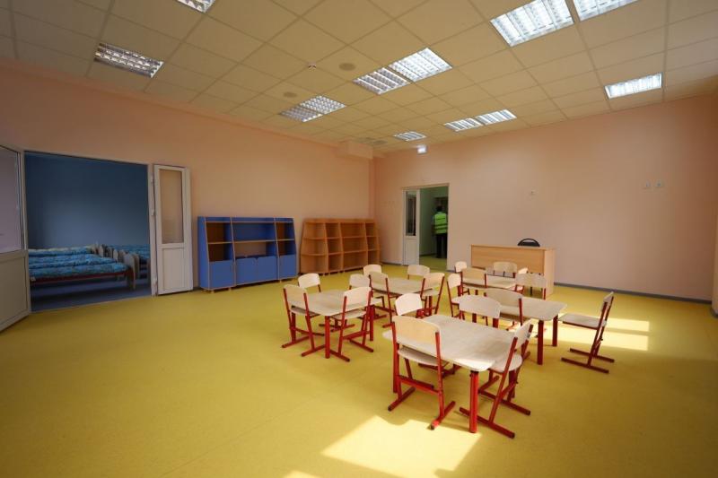 В новый детский сад в Промышленном районе Самары завозят мебель