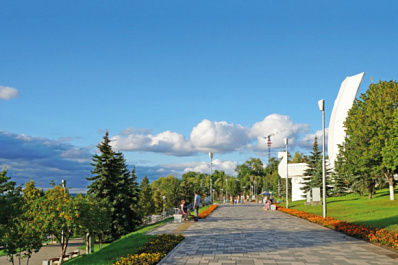 Суд обязал подрядчика снова отремонтировать набережную у "Ладьи" в Самаре