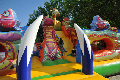 Стало известно о состоянии ребенка, пострадавшего на аттракционе в Новокуйбышевске