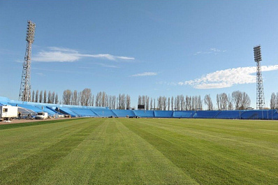 Дмитрий Азаров посетил стадион Торпедо в Тольятти