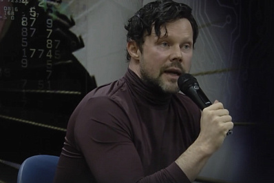 Известный российский актер Даниил Воробьев провел литературный урок в школе Отрадного 