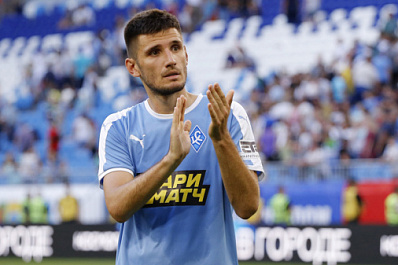 "Крылья Советов" расстались с защитником Тарасом Бурлаком