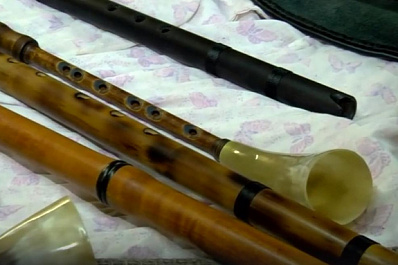 Соцконтракт помог жителю Самары развить производство музыкальных инструментов