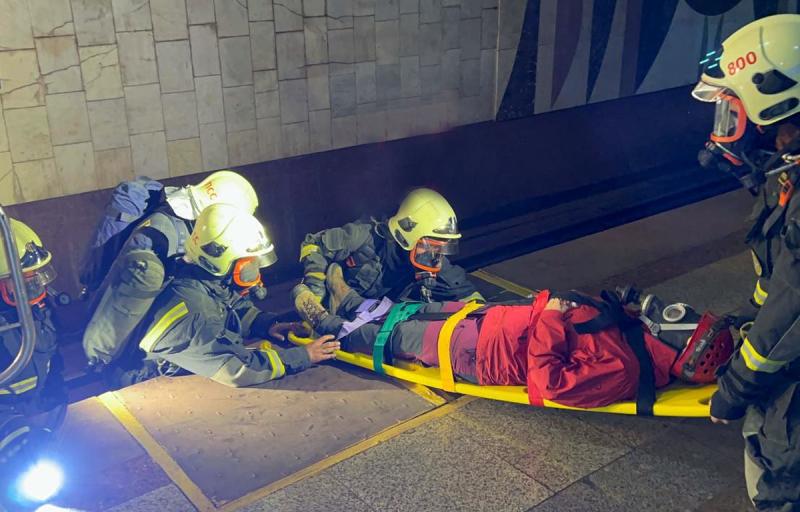В самарском метро 28 августа потушили условный пожар и спасли людей