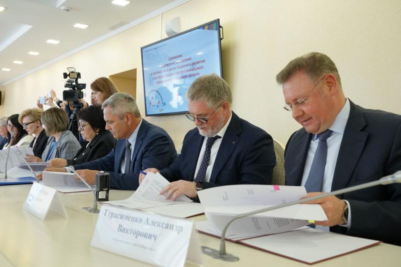 В Самарской области создают кластер среднего профессионального образования