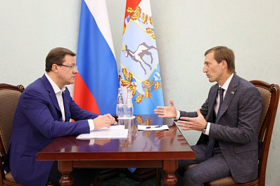 Дмитрий Азаров поддержал инициативу "Единой России" о компенсации расходов на вывоз мусора для жителей частных домов в городах Самарской области