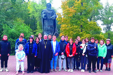 Школьники Чапаевска познакомились с историей старейшего городского храма 