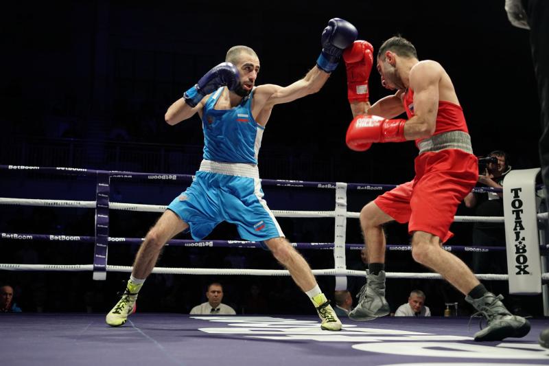 Боксер Гезалов в одиночку представлял Самарскую область на чемпионате России