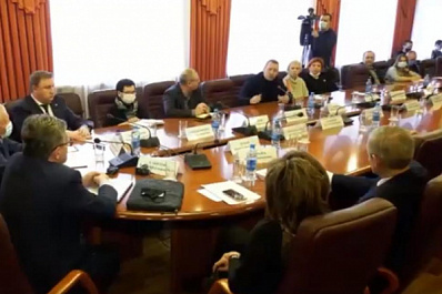 В Самарской области обсудили развитие интернета и доступность госуслуг на электронных площадках