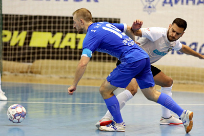 Мини-футбольное "Динамо Самара" - в одной победе от выхода в полуфинал