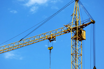 В Самаре прокуратура потребовала демонтировать нелегальный башенный кран