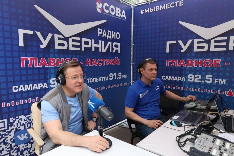 В День российской печати Дмитрий Азаров обратился к работникам и ветеранам средств массовой информации