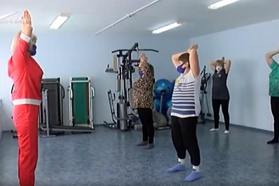 Бачата и ча-ча-ча: чем занимаются участники группы активного долголетия в Сызрани?