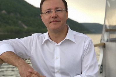 Дмитрий Азаров поздравил земляков с Днём эколога