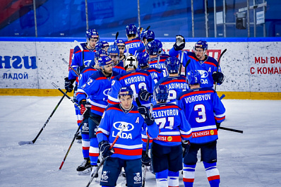 Тольяттинская "Лада" потерпела поражение от "Дизеля"