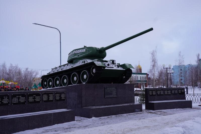 Вячеслав Федорищев поручил разработать мастер-план развития поселка Рощинский