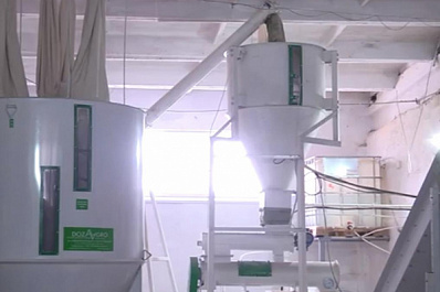 Что поставляет на прилавки региона одно из производств в Безенчукском районе?