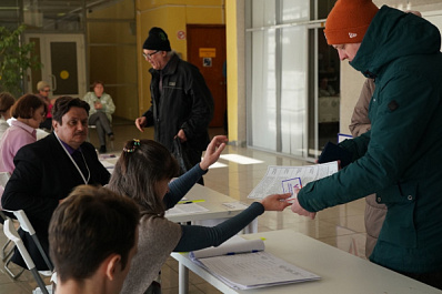 Проверка на комфорт: общественники осмотрели обустроенность избирательных участков