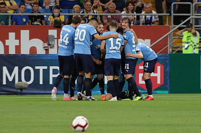 Стартовала продажа билетов на матч Крылья Советов - Локомотив