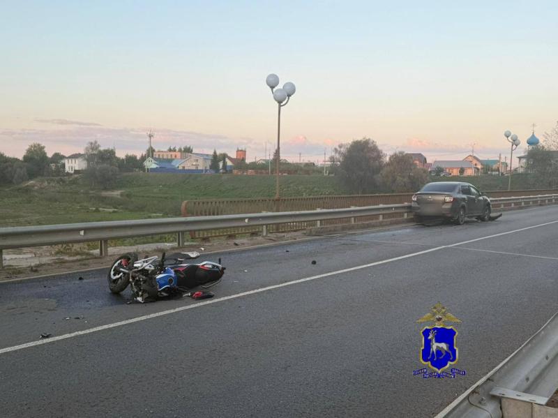 В Самарской области мотоциклист разбился насмерть в ДТП с легковушкой