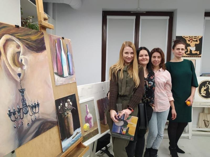 Галерея "Виктория" откроет сезон выставкой "Новые художники"