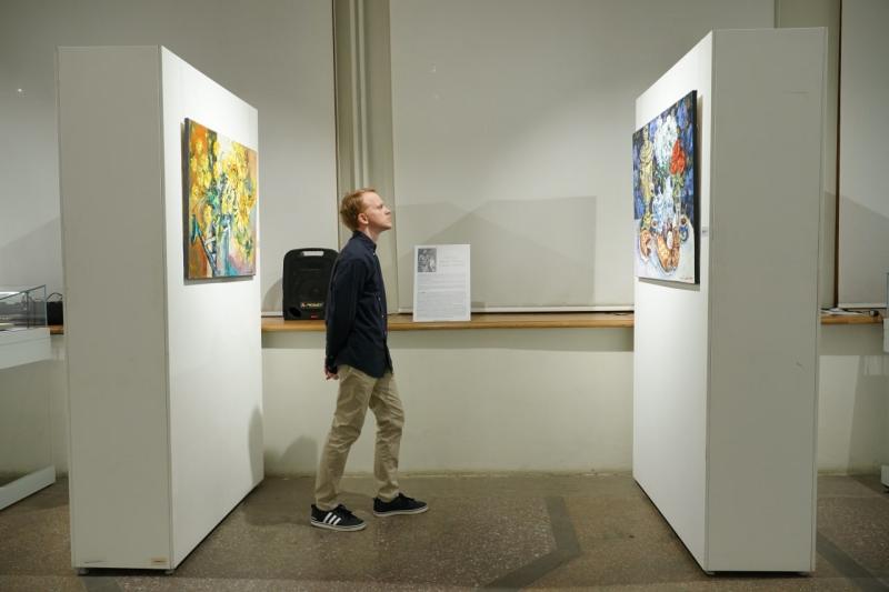 В Самаре открылась выставка Виктора Панидова и Анны Сливковой "Отец и дочь"