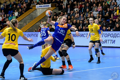 Гандболистки "Лады" выбыли из борьбы за Кубок России