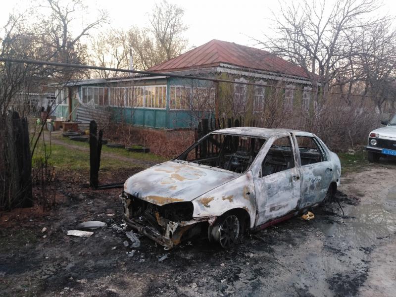 В Самарской области мужчине грозит срок за поджог автомобиля экс-возлюбленной