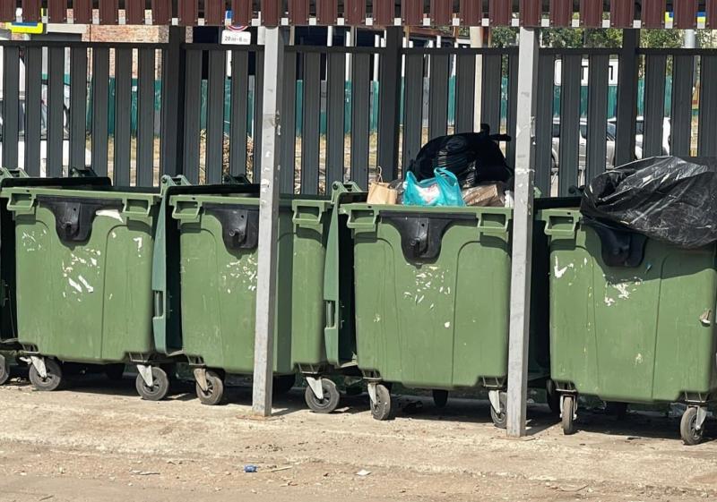 В Пестравке появились новые мусорные контейнеры