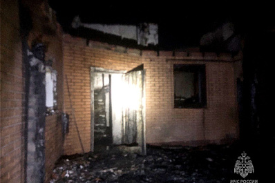 В Самарской области пожарные почти пять часов тушили жилой дом